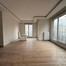 Laci̇vert Cadde Caddebostan Oturuma Hazir Balkonlu 3+1 95 M²net