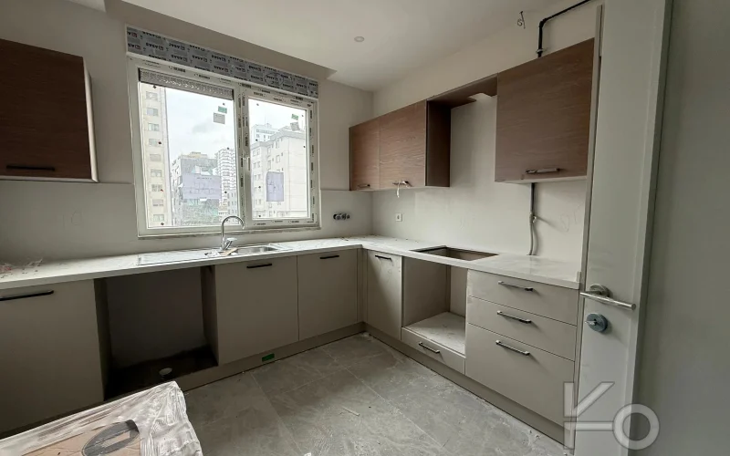 Laci̇vert Cadde Caddebostan Oturuma Hazir Balkonlu 3+1 95 M²net