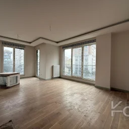 Laci̇vert Cadde Caddebostan Oturuma Hazir Balkonlu 3+1 95 M²net