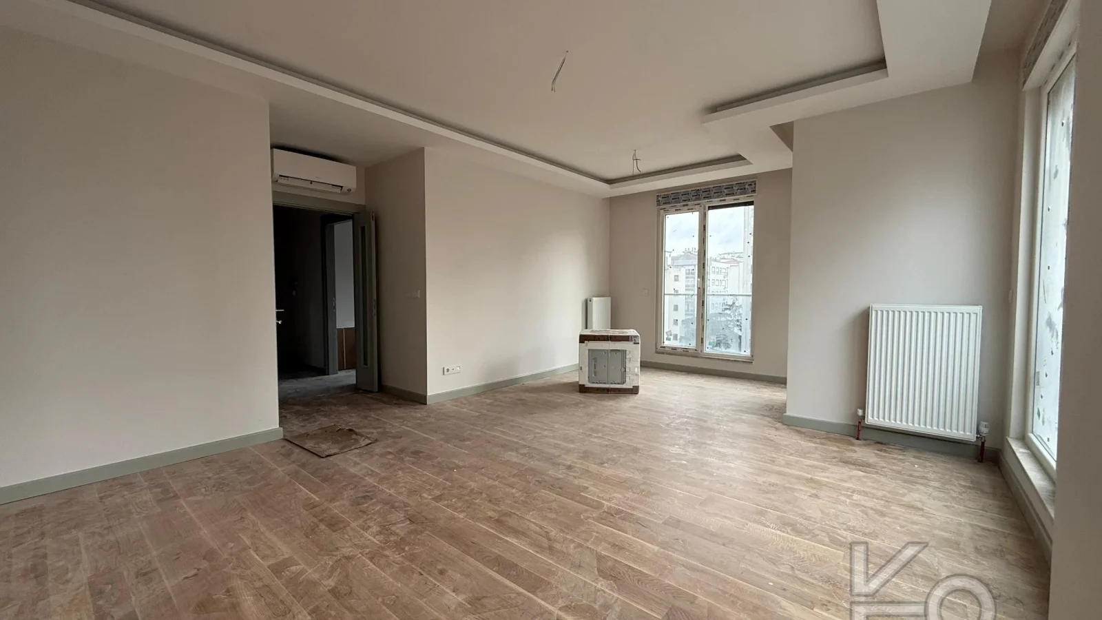 Laci̇vert Cadde Caddebostan Oturuma Hazir Balkonlu 3+1 95 M²net