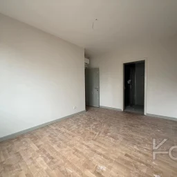 Laci̇vert Cadde Caddebostan Oturuma Hazir Balkonlu 3+1 95 M²net