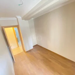 Lacivertcadde Gayrimenkul Erenköyde Divanın Sokağında 2+1 80 M² Net
