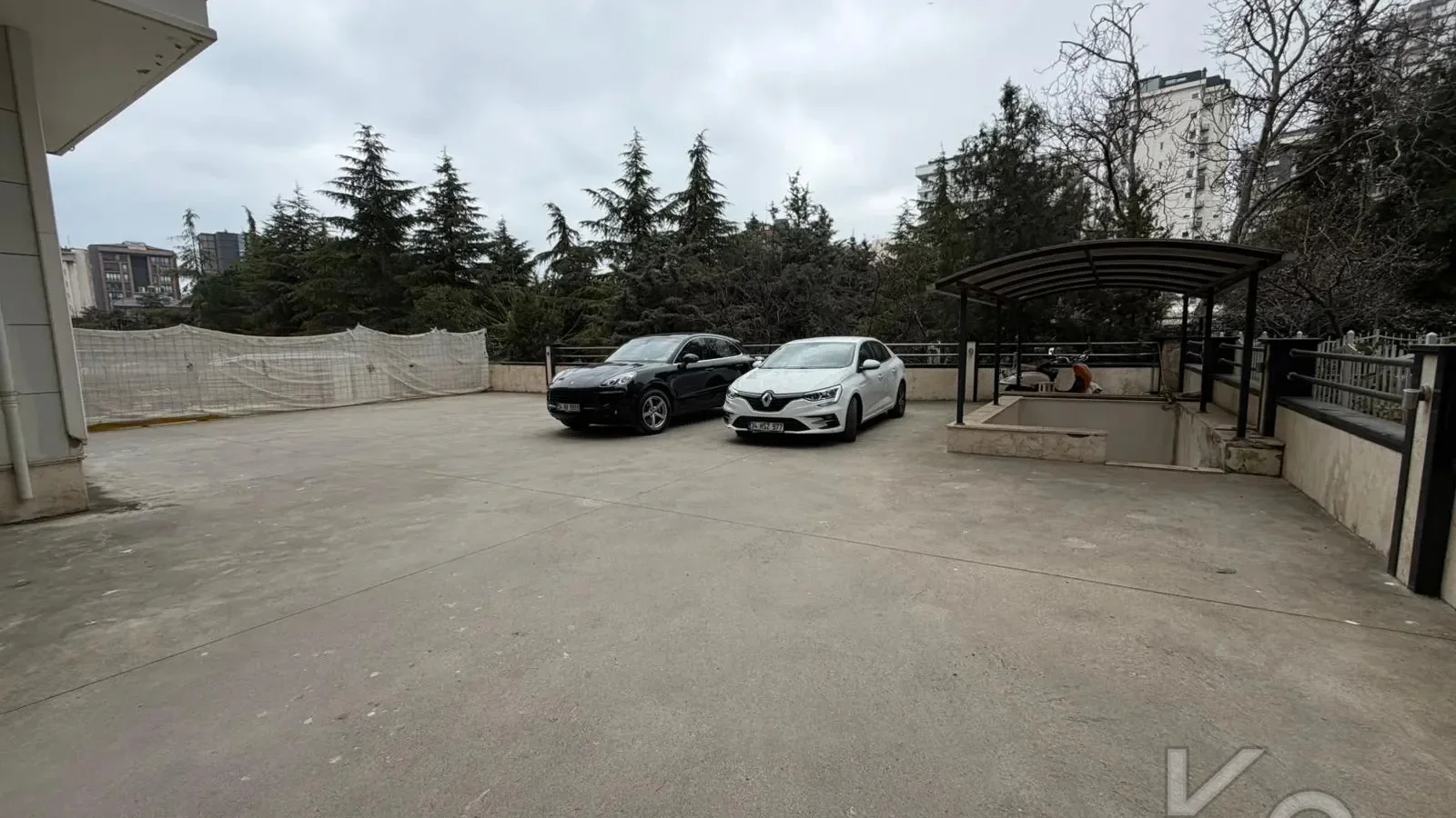 Mutluol Proje'den Erenköy Ethem Efendi Caddesinde Satılık 4+2 Çatı Dubleks