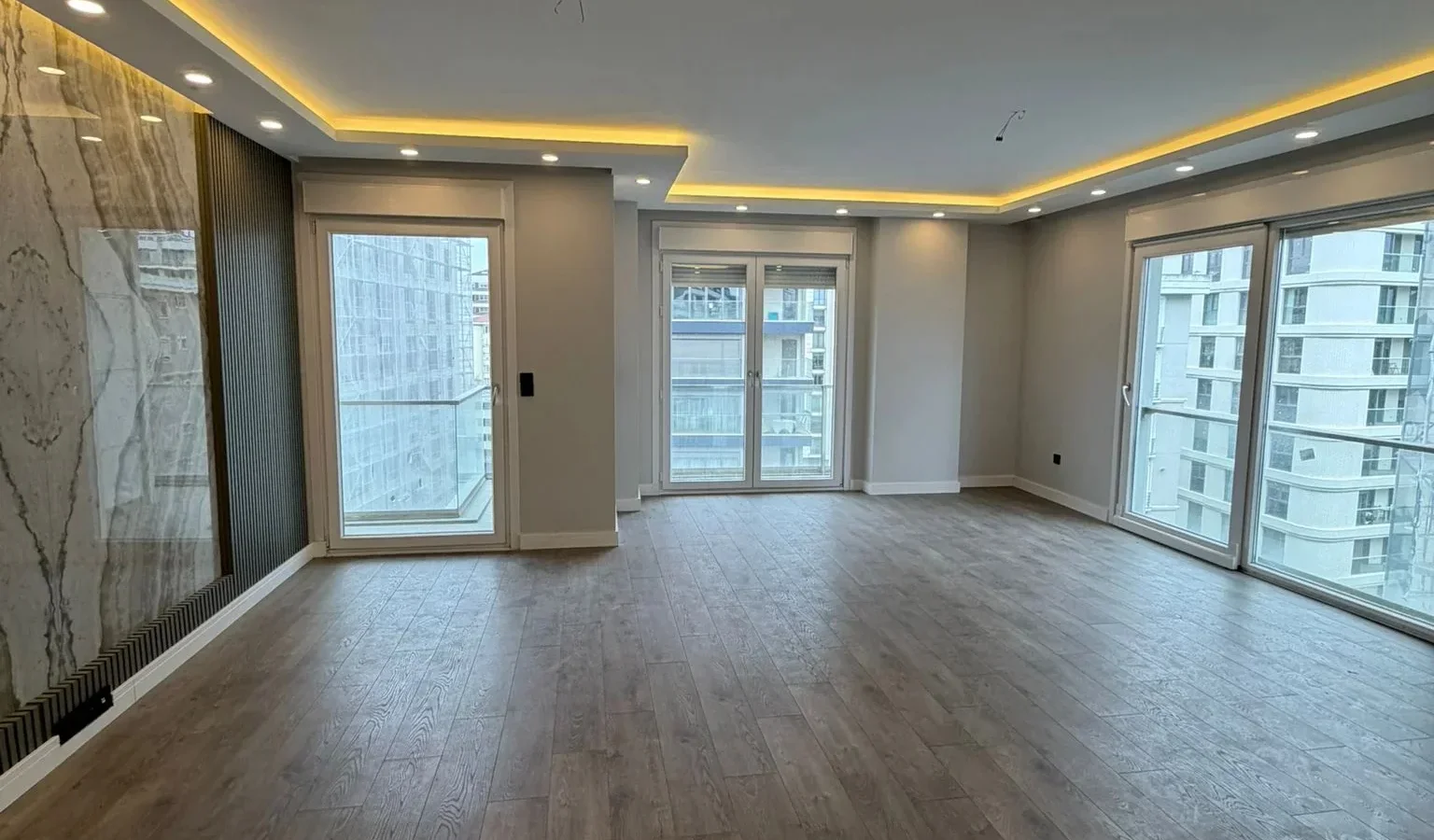 Mutluol Proje'den Erenköy Ethem Efendi Caddesinde Satılık 4+2 Çatı Dubleks