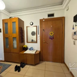 Laci̇vert Cadde Tevfi̇k Paşa Sok. 130 M² Net 4+1 3 Balkonlu Dai̇re