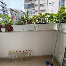 Laci̇vert Cadde Tevfi̇k Paşa Sok. 130 M² Net 4+1 3 Balkonlu Dai̇re