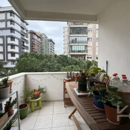 Laci̇vert Cadde Tevfi̇k Paşa Sok. 130 M² Net 4+1 3 Balkonlu Dai̇re