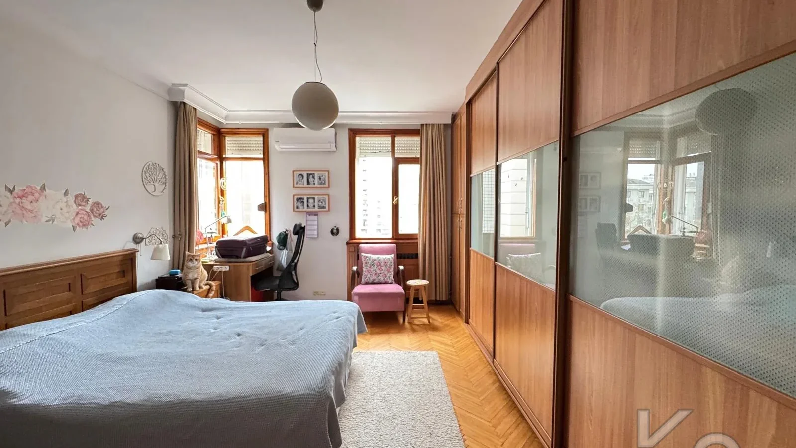 Laci̇vert Cadde Tevfi̇k Paşa Sok. 130 M² Net 4+1 3 Balkonlu Dai̇re
