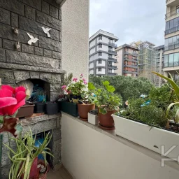 Laci̇vert Cadde Tevfi̇k Paşa Sok. 130 M² Net 4+1 3 Balkonlu Dai̇re