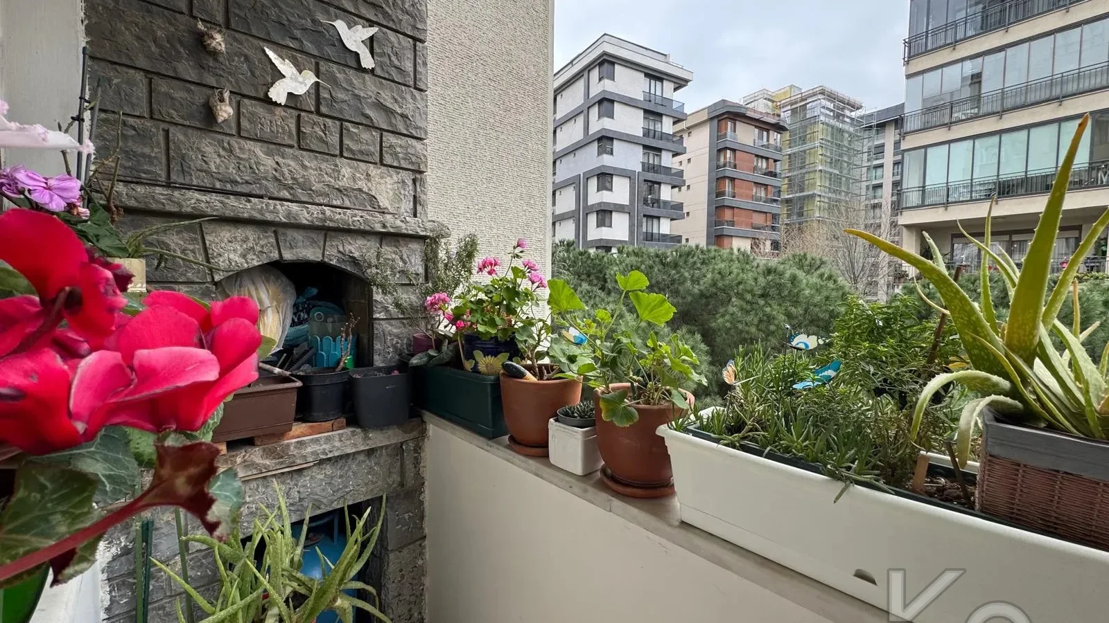 Laci̇vert Cadde Tevfi̇k Paşa Sok. 130 M² Net 4+1 3 Balkonlu Dai̇re