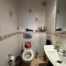 Laci̇vert Cadde Tevfi̇k Paşa Sok. 130 M² Net 4+1 3 Balkonlu Dai̇re
