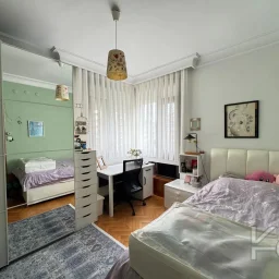 Laci̇vert Cadde Tevfi̇k Paşa Sok. 130 M² Net 4+1 3 Balkonlu Dai̇re
