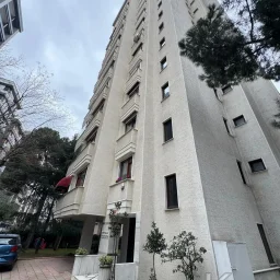 Laci̇vert Cadde Tevfi̇k Paşa Sok. 130 M² Net 4+1 3 Balkonlu Dai̇re