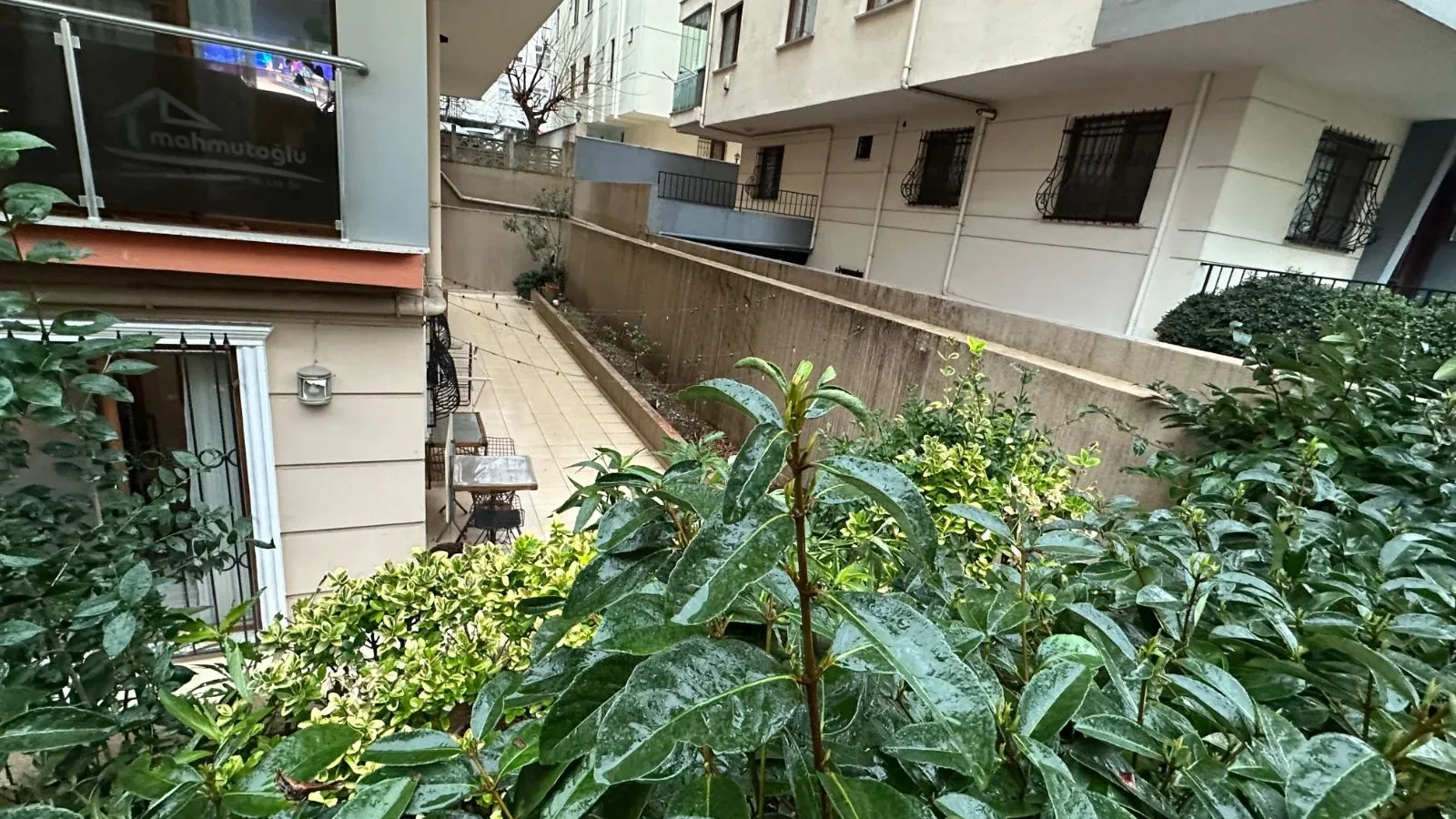 Mutluol Proje'den İdealtepe De Bahçe Katı 2+1
