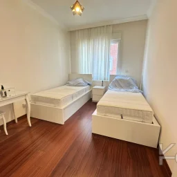 Lacivert Cadde Caddebostan Plajyolunda Yeni Binada Deniz Manzaralı 115m² Net 3+1