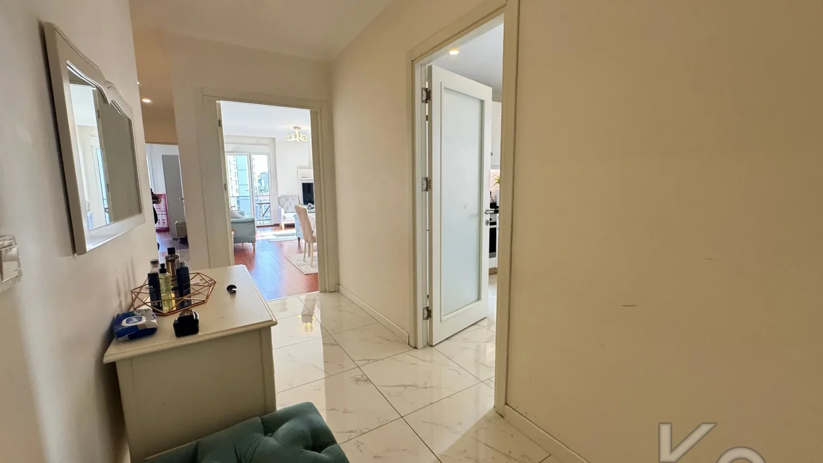Lacivert Cadde Caddebostan Plajyolunda Yeni Binada Deniz Manzaralı 115m² Net 3+1