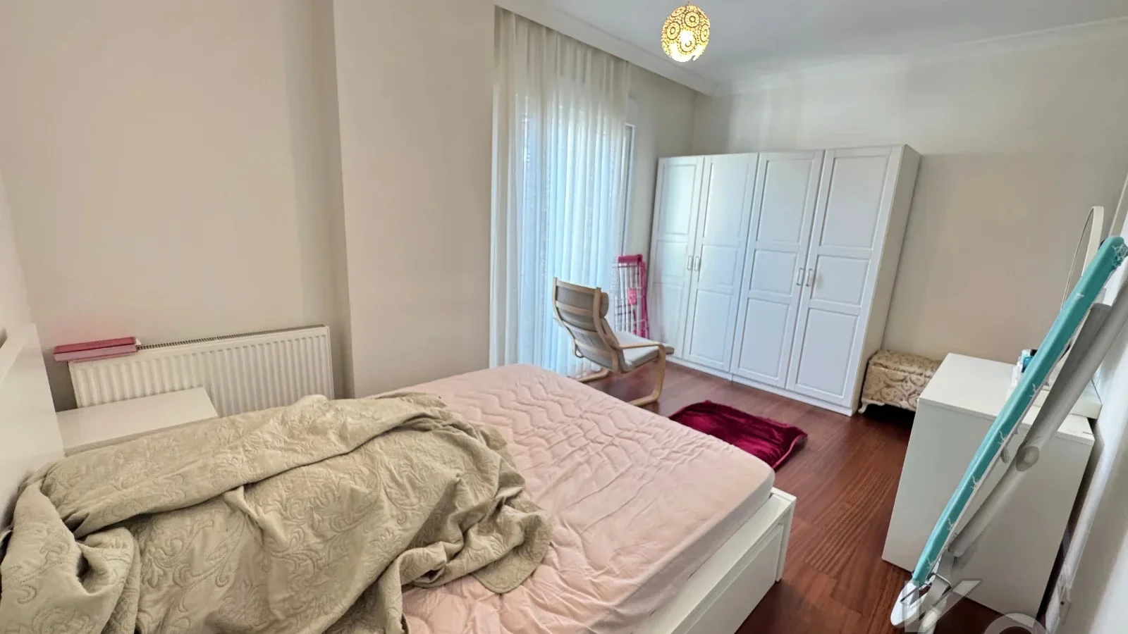 Lacivert Cadde Caddebostan Plajyolunda Yeni Binada Deniz Manzaralı 115m² Net 3+1
