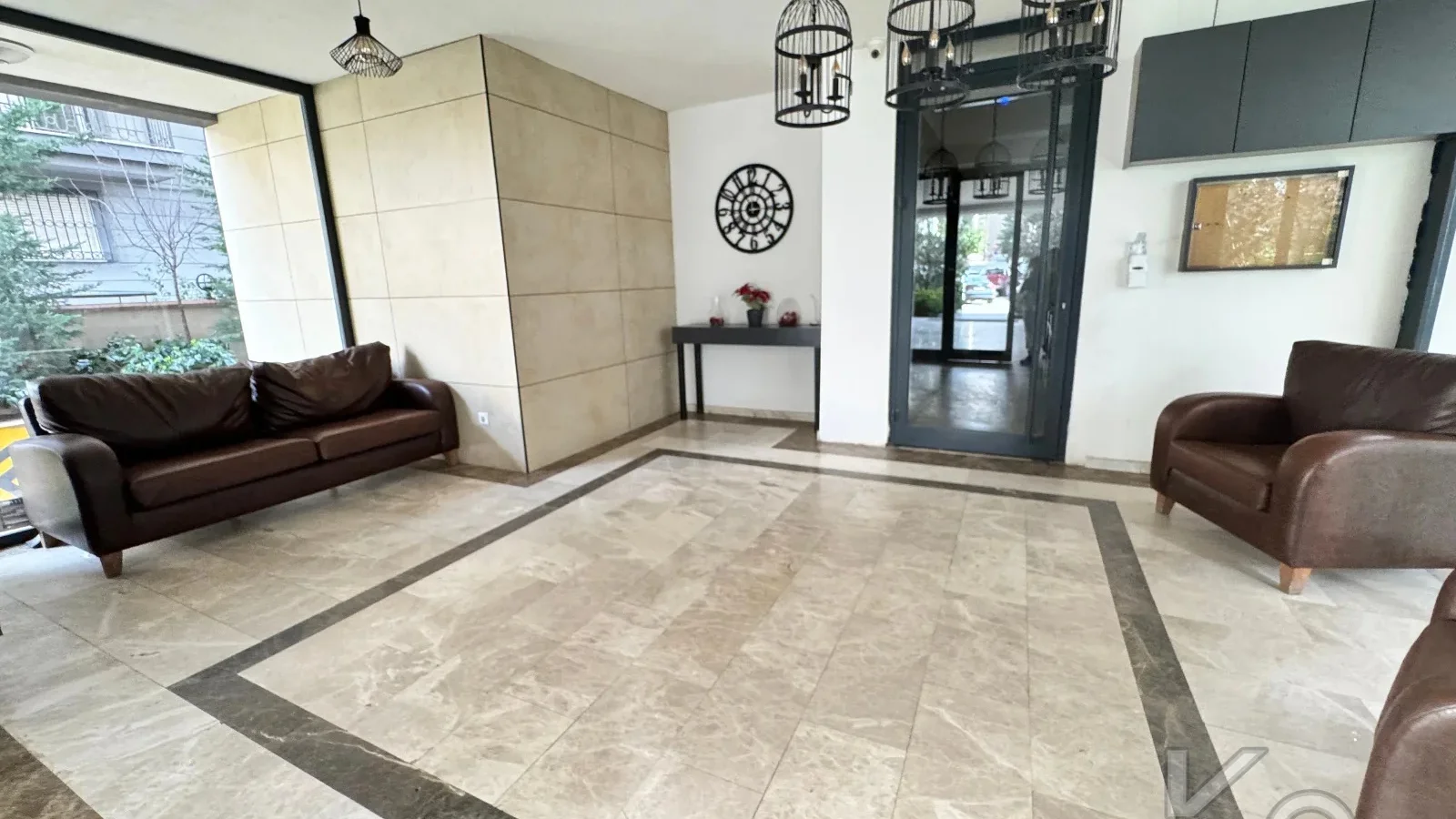 Lacivert Cadde Caddebostan Plajyolunda Yeni Binada Deniz Manzaralı 115m² Net 3+1