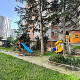 Lacivert Cadde Caddebostan Plajyolunda Yeni Binada Deniz Manzaralı 115m² Net 3+1