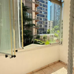 Academy Erenköy Bağdat Caddesi'ne Yakın Çeliker İnşaat Yapımı 2+1