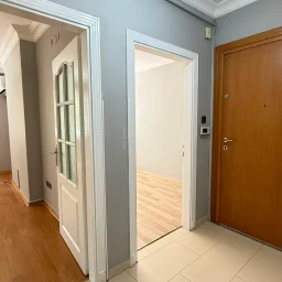 Academy Erenköy Bağdat Caddesi'ne Yakın Çeliker İnşaat Yapımı 2+1