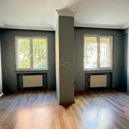 Academy Erenköy Bağdat Caddesi'ne Yakın Çeliker İnşaat Yapımı 2+1