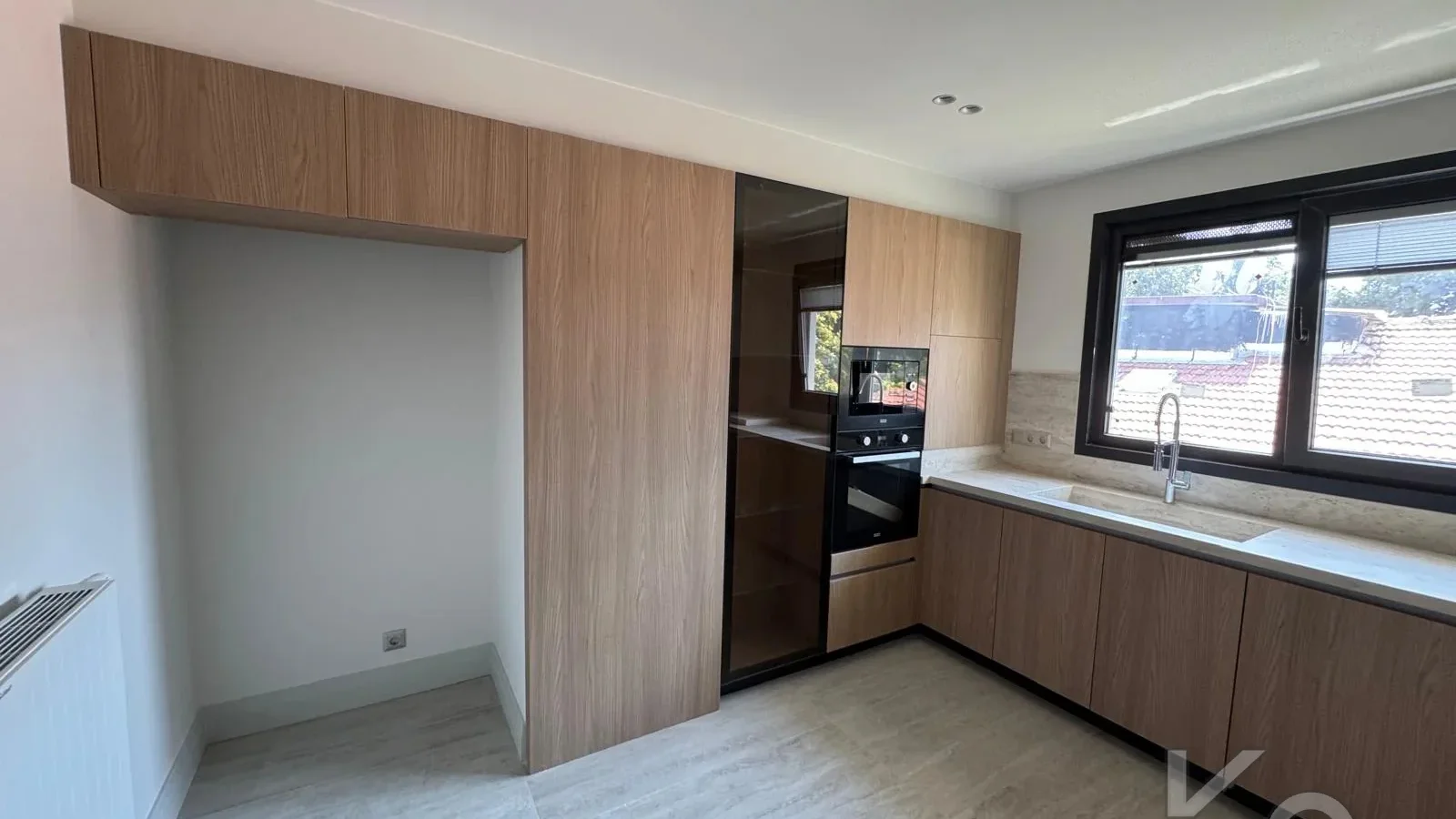 Academy Caddebostan Sahil Sıfır Deniz Manzaralı 4+2 Güvenlikli Dubleks Daire