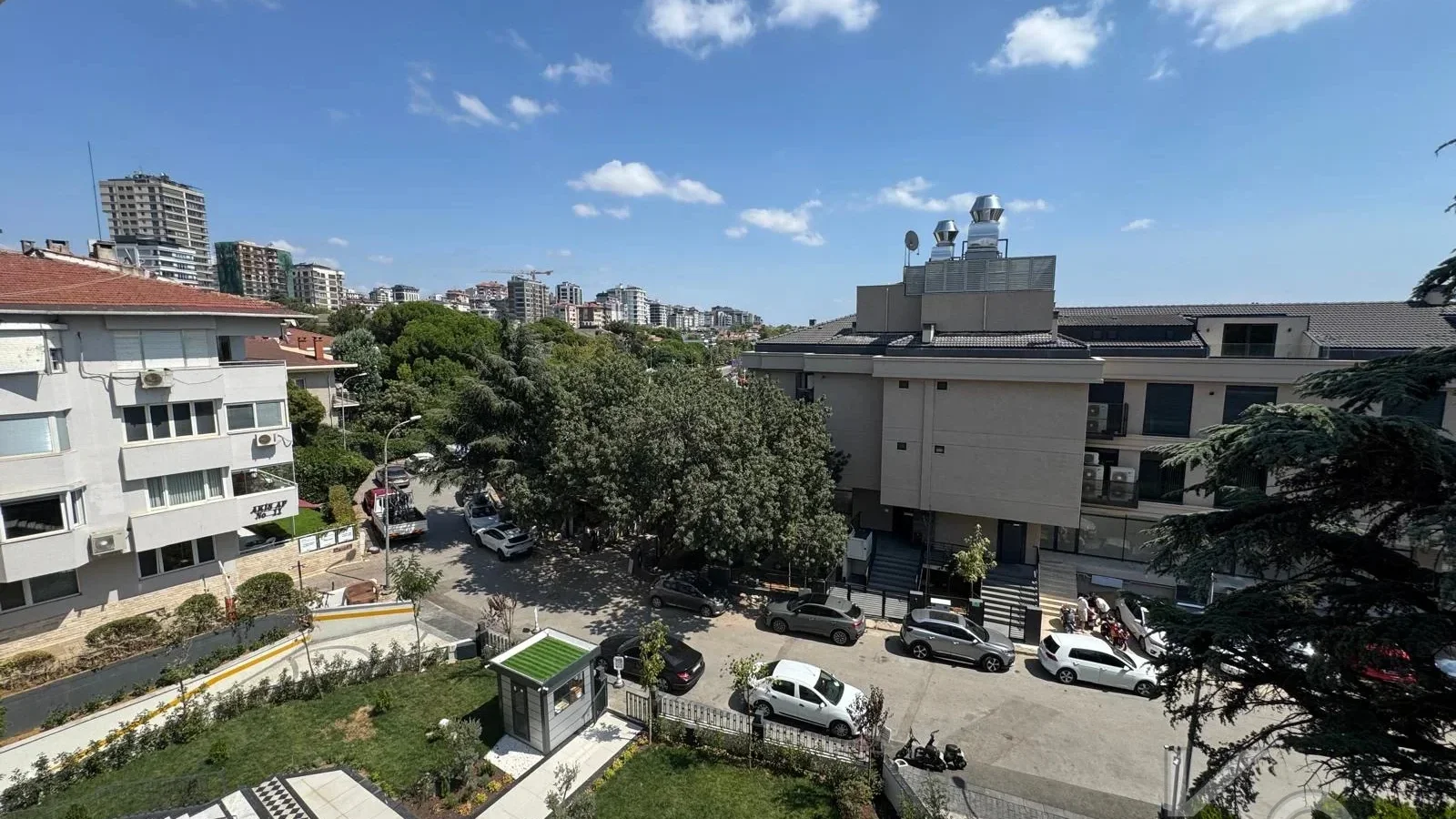 Academy Caddebostan Sahil Sıfır Deniz Manzaralı 4+2 Güvenlikli Dubleks Daire