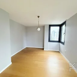 Academy Erenköy Bağdat Caddesi̇ Ve Marmaray Yakini Yeni̇ Bi̇nada 110m2 2+1