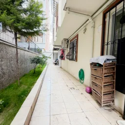 Rookz Fark Güngören Mareşal Çakmakta Satılık 2+1 Bahçeli Ve Bakımlı Daire