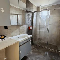 Minibüs Caddesi Üzerinde 3+1 Satılık Geniş Daire