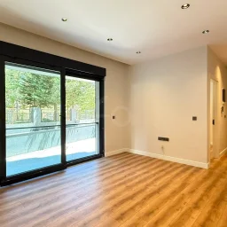 Academy Suadiye Bağdat Caddesine 1. Paralel 2024 Yapımı 2+1