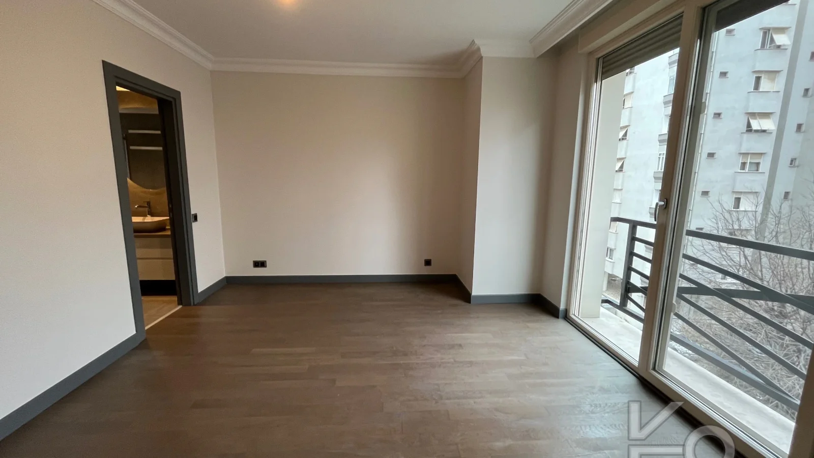 Bağdat Caddesi’ne 2 Dk Mesafade Satılık 4+1 Daire