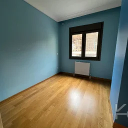 Laci̇vertcadde Atatürk Cd. Üzeri̇ 6 Yillik Ebeveynli̇ 100m² Net 3+1
