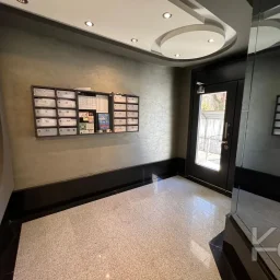 Laci̇vertcadde Atatürk Cd. Üzeri̇ 6 Yillik Ebeveynli̇ 100m² Net 3+1