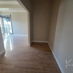 Laci̇vertcadde Caddebostan Sahi̇l Katta Tek Balkonlu Deni̇z Manzarali 170m² Net  4.5+1