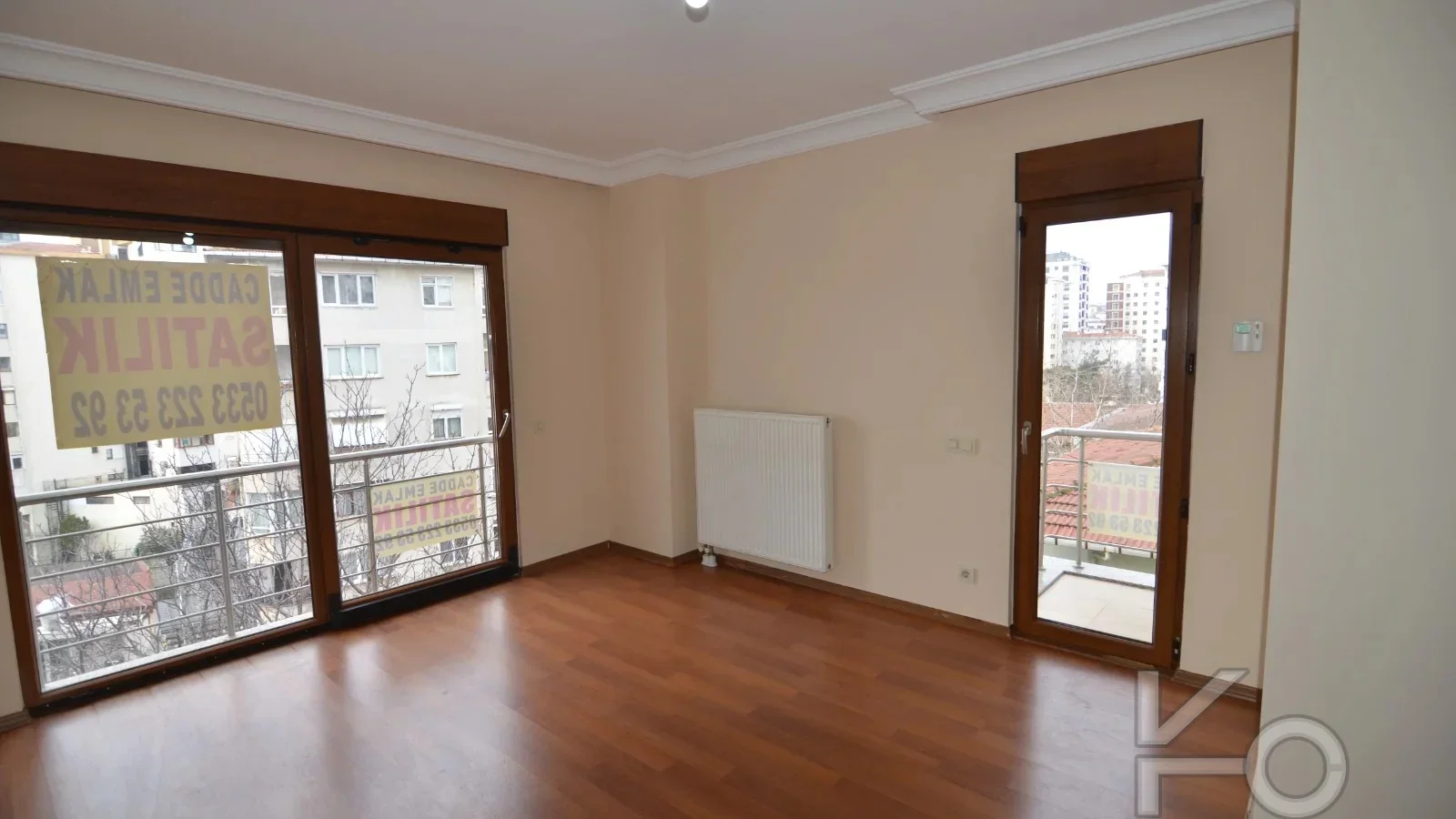 Laci̇vertcadde Ethemefendi'de Bağdat Cd. Yakini 2+1 70 M²net