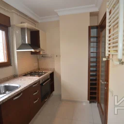 Laci̇vertcadde Ethemefendi'de Bağdat Cd. Yakini 2+1 70 M²net