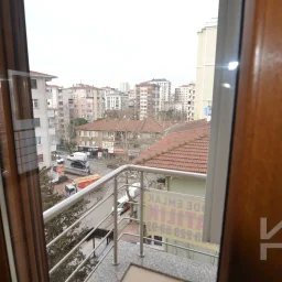 Laci̇vertcadde Ethemefendi'de Bağdat Cd. Yakini 2+1 70 M²net