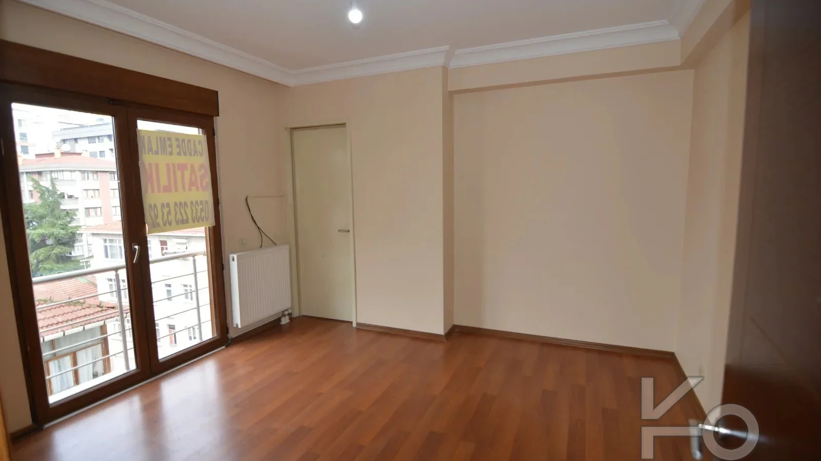 Laci̇vertcadde Ethemefendi'de Bağdat Cd. Yakini 2+1 70 M²net