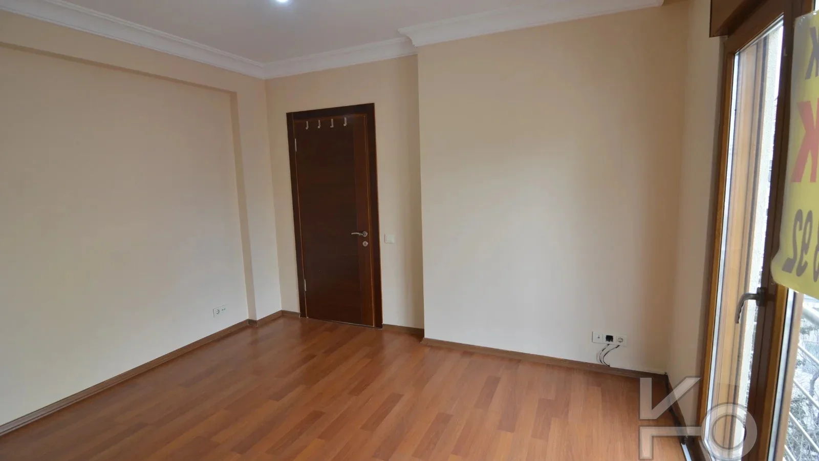 Laci̇vertcadde Ethemefendi'de Bağdat Cd. Yakini 2+1 70 M²net
