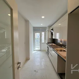 Lacivert Cadde Caddebostan Bağdat Cad.2.paralelde 2025 Sıfır Ebeveynli Balkonlu 80m² Net 2+1