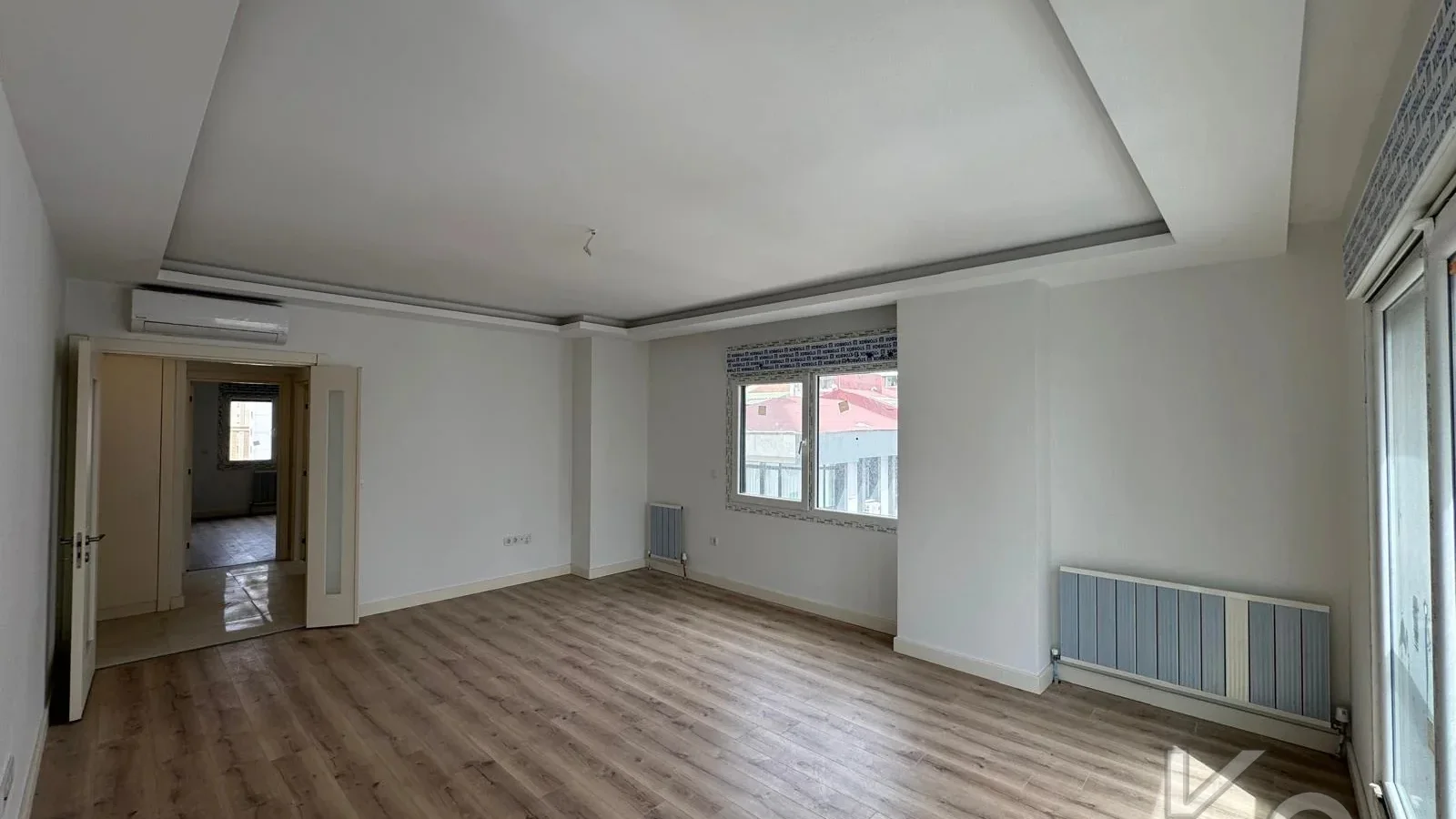 Lacivert Cadde Caddebostan Bağdat Cad.2.paralelde 2025 Sıfır Ebeveynli Balkonlu 80m² Net 2+1