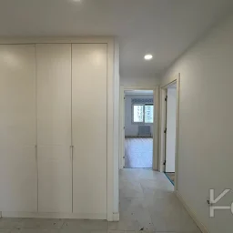 Lacivert Cadde Caddebostan Bağdat Cad.2.paralelde 2025 Sıfır Ebeveynli Balkonlu 80m² Net 2+1