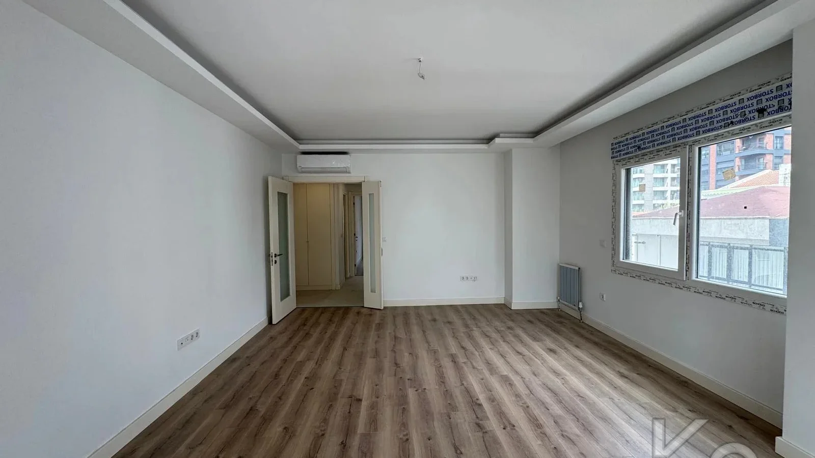 Lacivert Cadde Caddebostan Bağdat Cad.2.paralelde 2025 Sıfır Ebeveynli Balkonlu 80m² Net 2+1