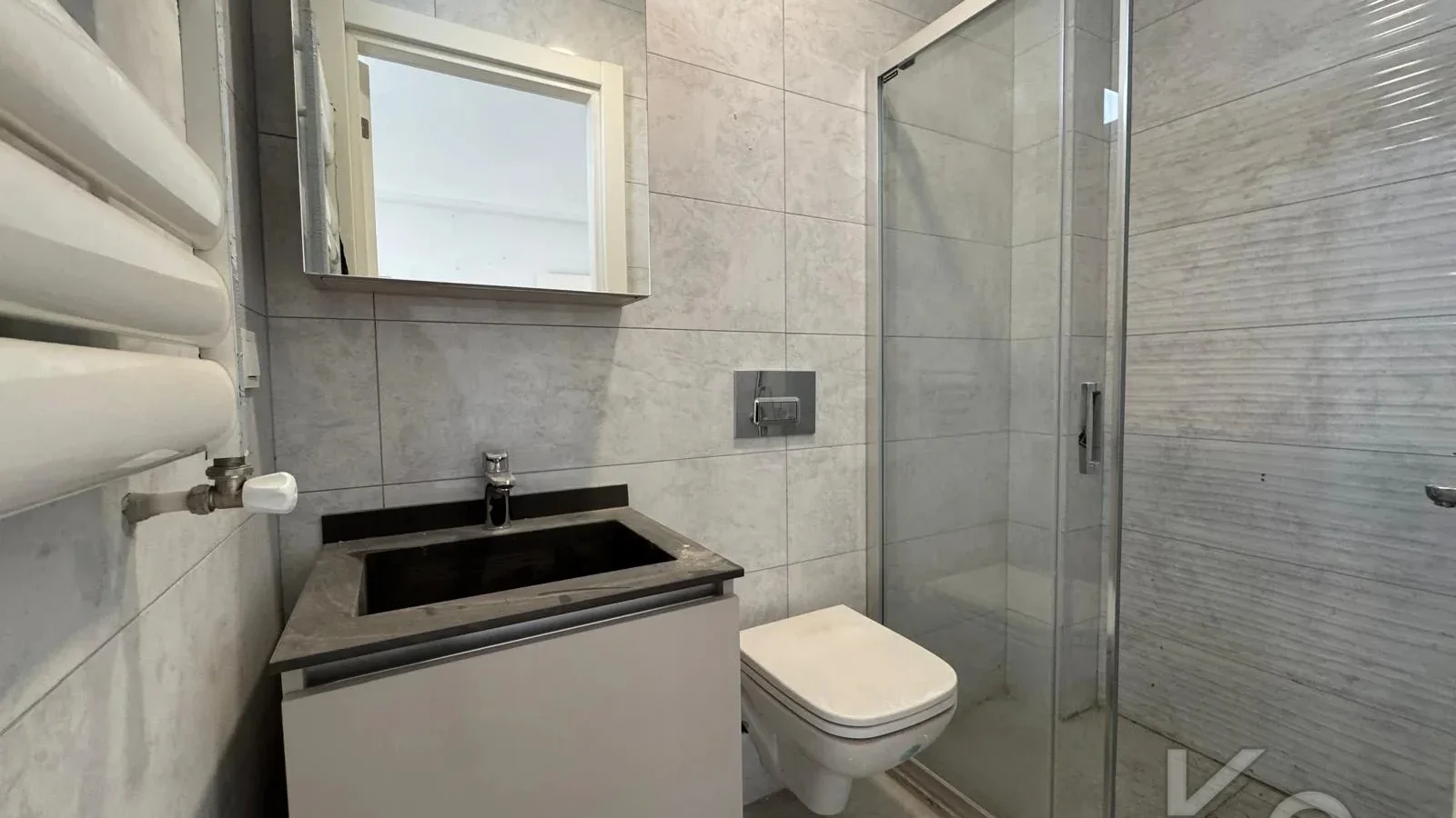 Lacivert Cadde Caddebostan Bağdat Cad.2.paralelde 2025 Sıfır Ebeveynli Balkonlu 80m² Net 2+1