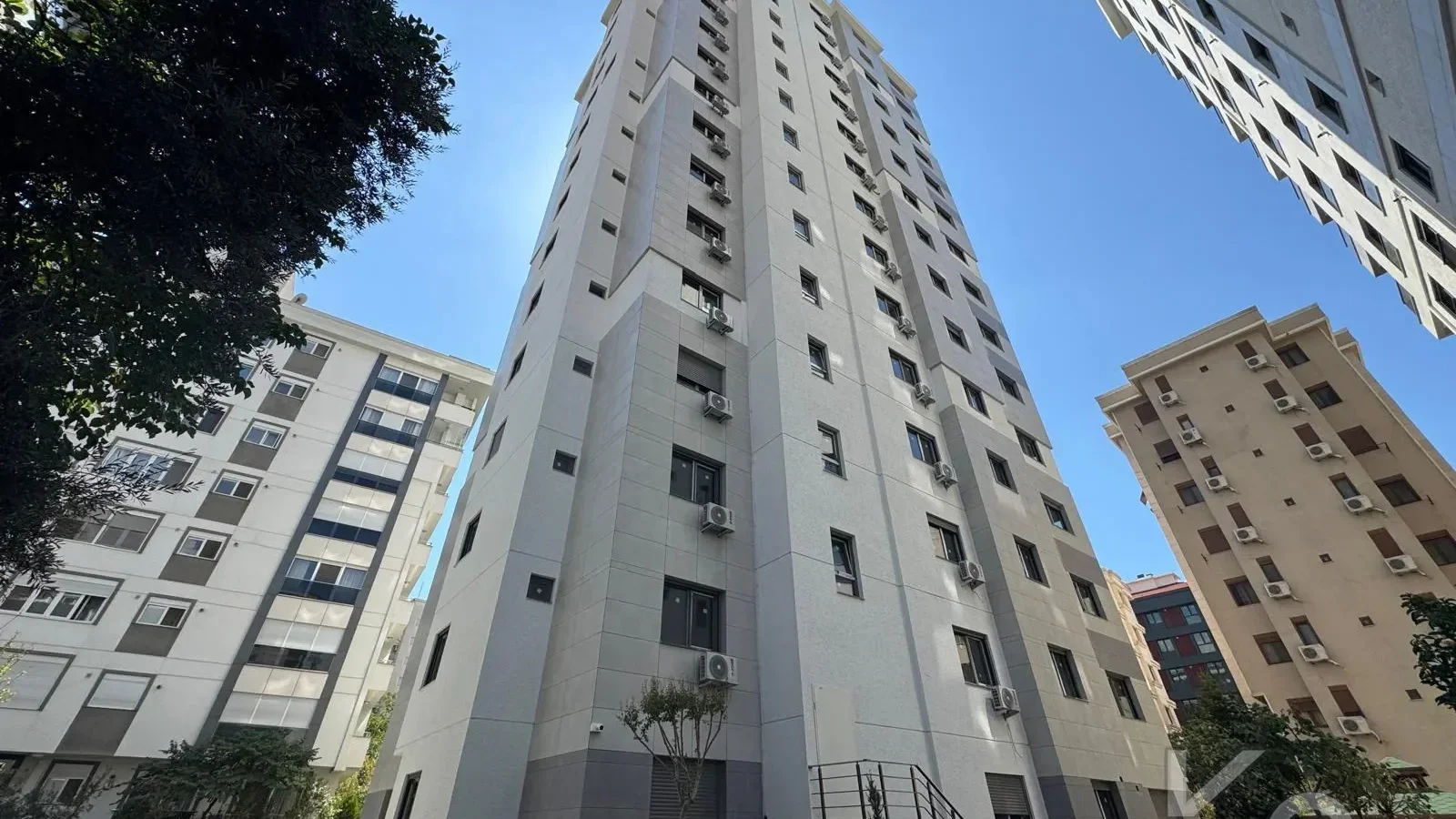 Lacivert Cadde Caddebostan Bağdat Cad.2.paralelde 2025 Sıfır Ebeveynli Balkonlu 80m² Net 2+1