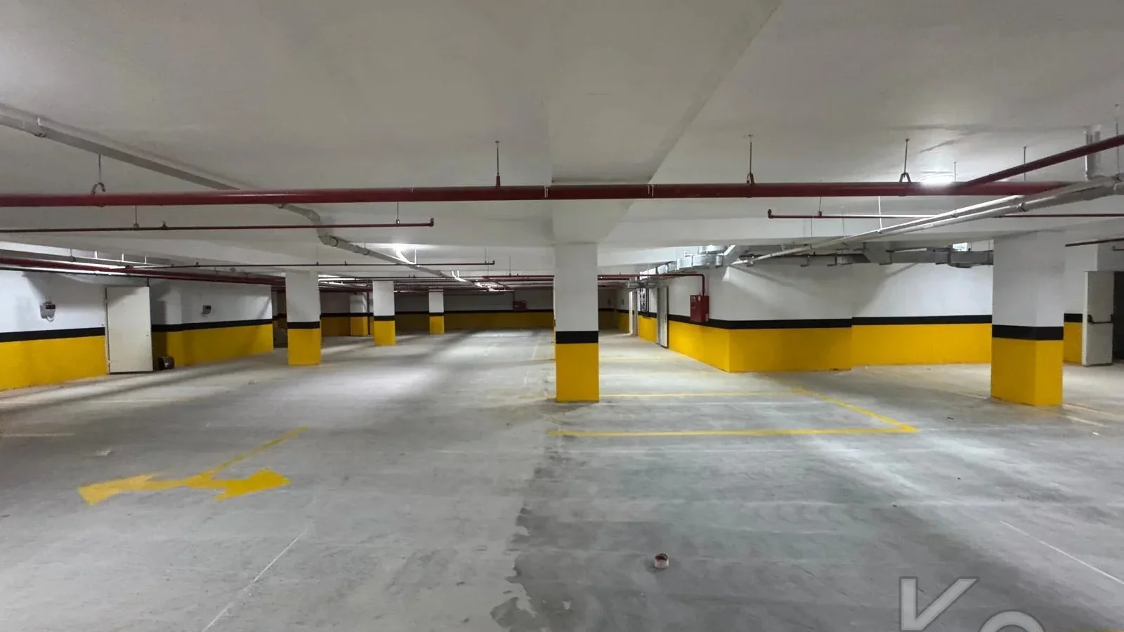 Lacivert Cadde Caddebostan Bağdat Cad.2.paralelde 2025 Sıfır Ebeveynli Balkonlu 80m² Net 2+1