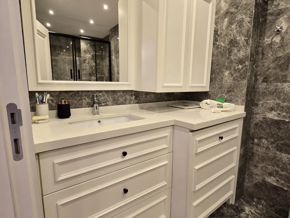 Lacivertcadde Gayrimenkul Erenköyde Divanın Sokağında Satılık 5+1 250 M² Net Dubleks 