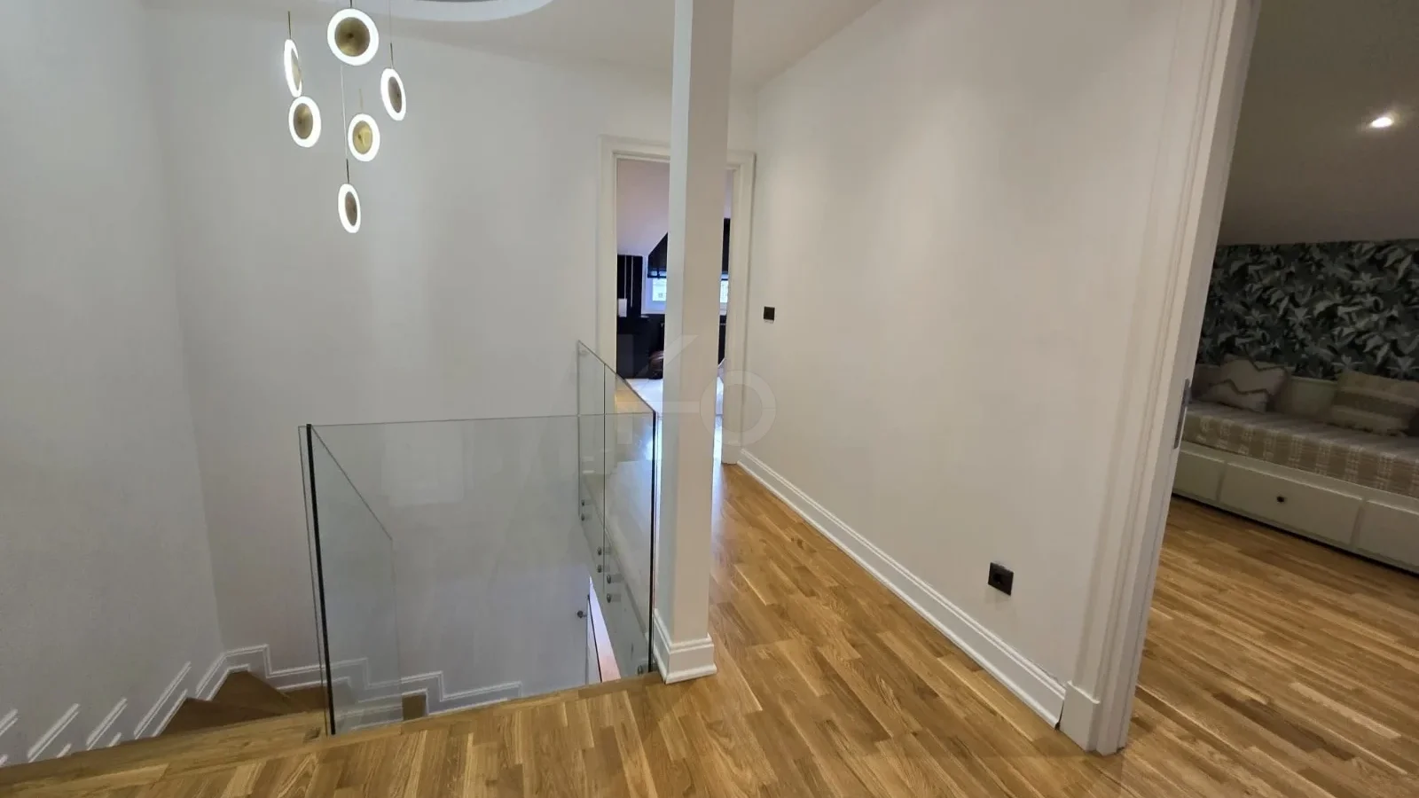 Lacivertcadde Gayrimenkul Erenköyde Divanın Sokağında Satılık 5+1 250 M² Net Dubleks 
